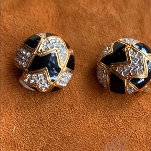 Ciner chevron earrings black and crystal